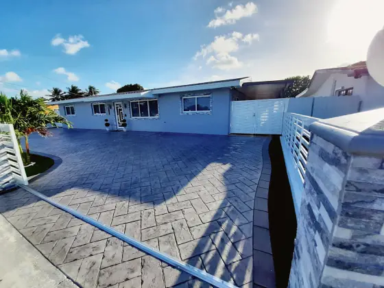 Stamped pool deck