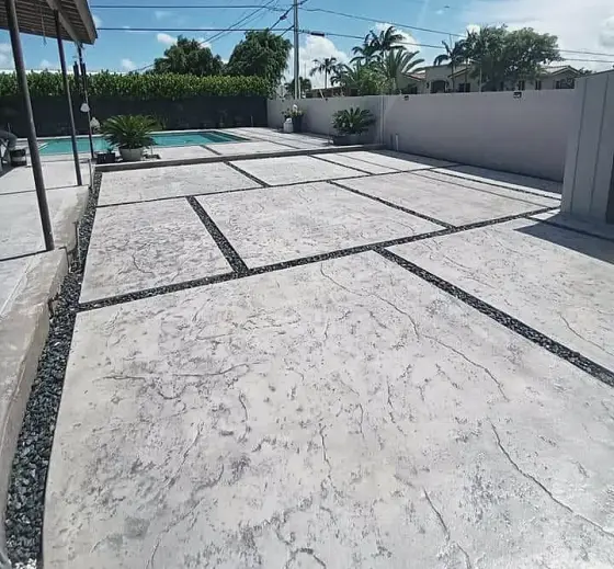 Pool patio slabs with stone joints